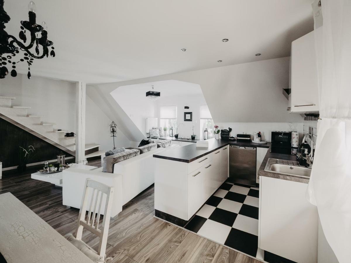 Apartament Rynek Pniewy Pniewy  Esterno foto