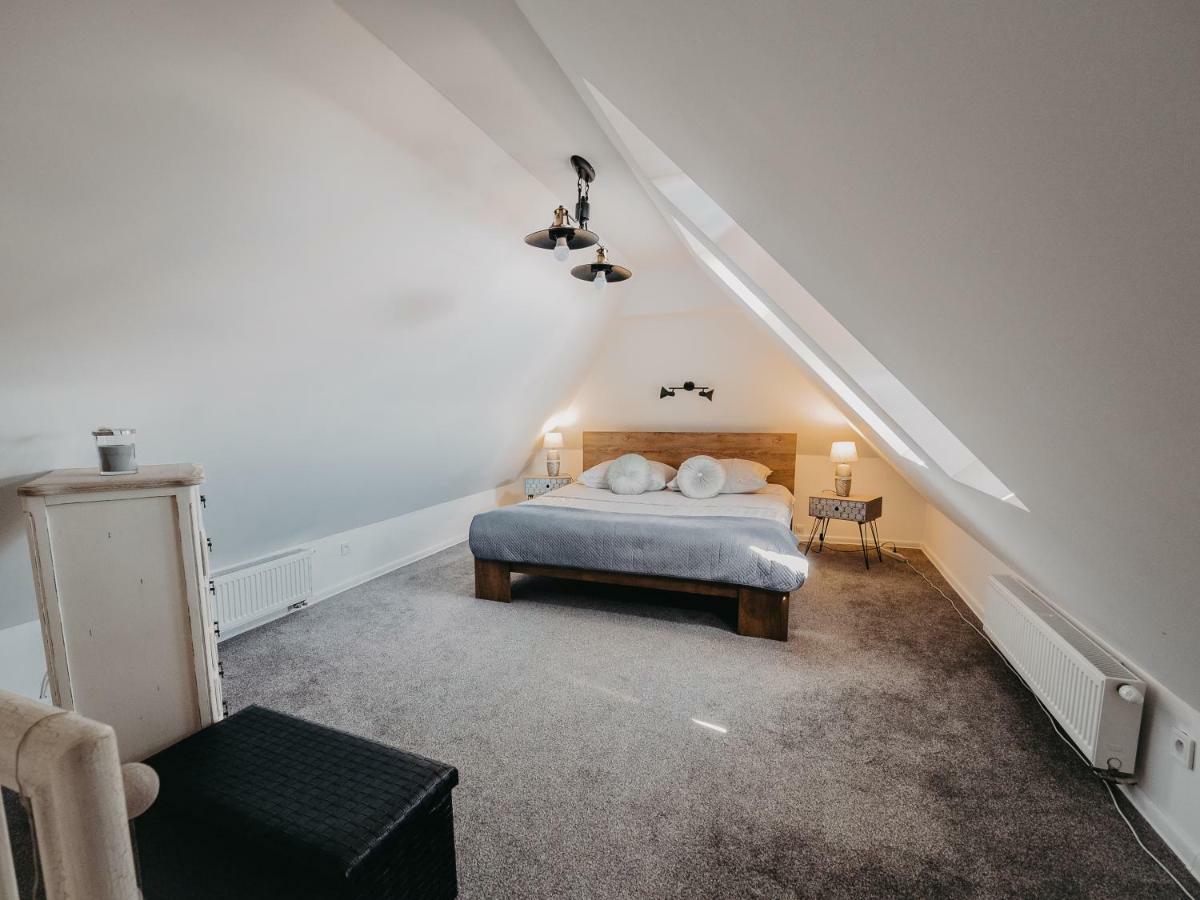 Apartament Rynek Pniewy Pniewy  Esterno foto